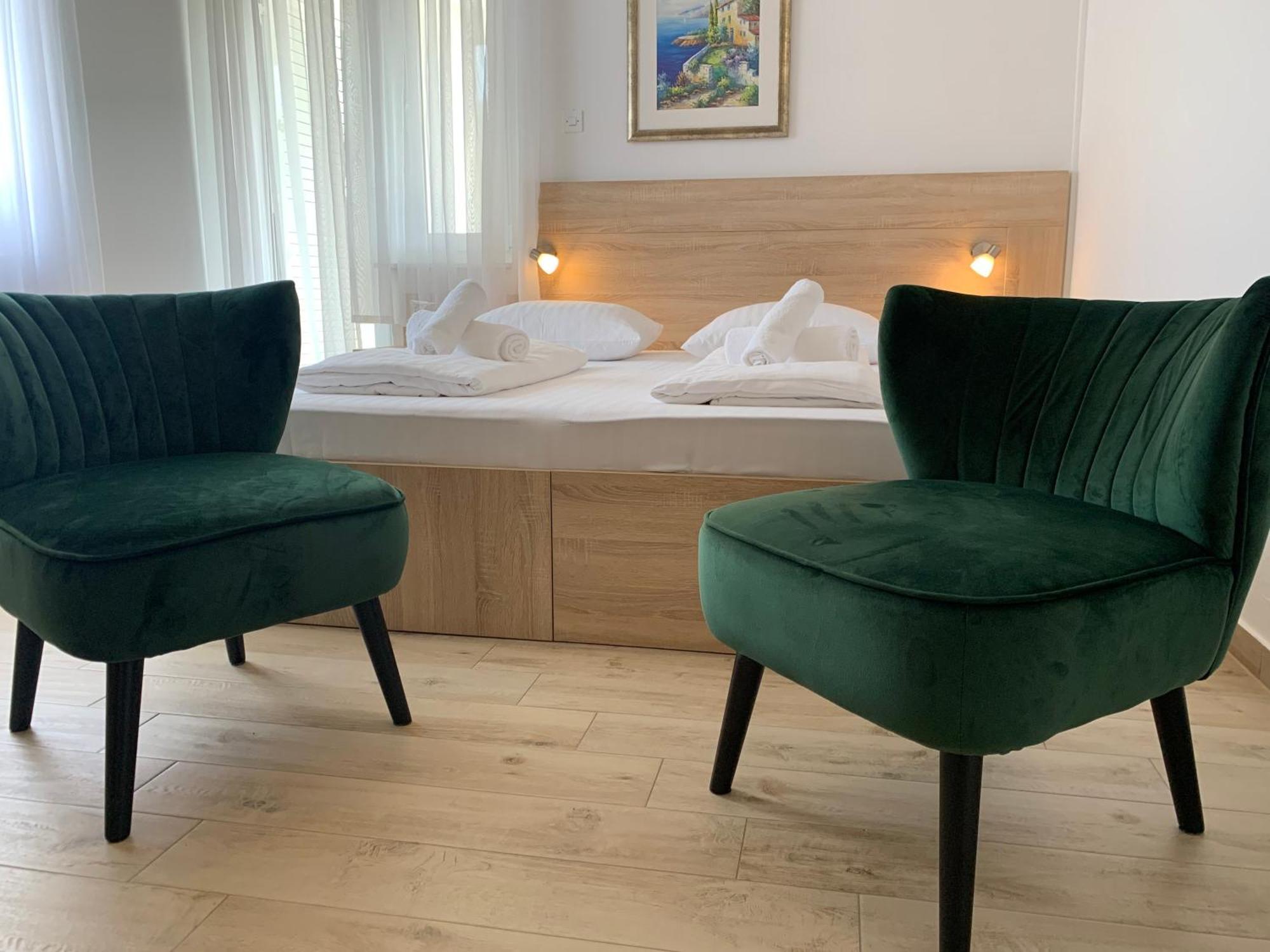 Bed & Breakfast & Pansion Odmor Rovanjska