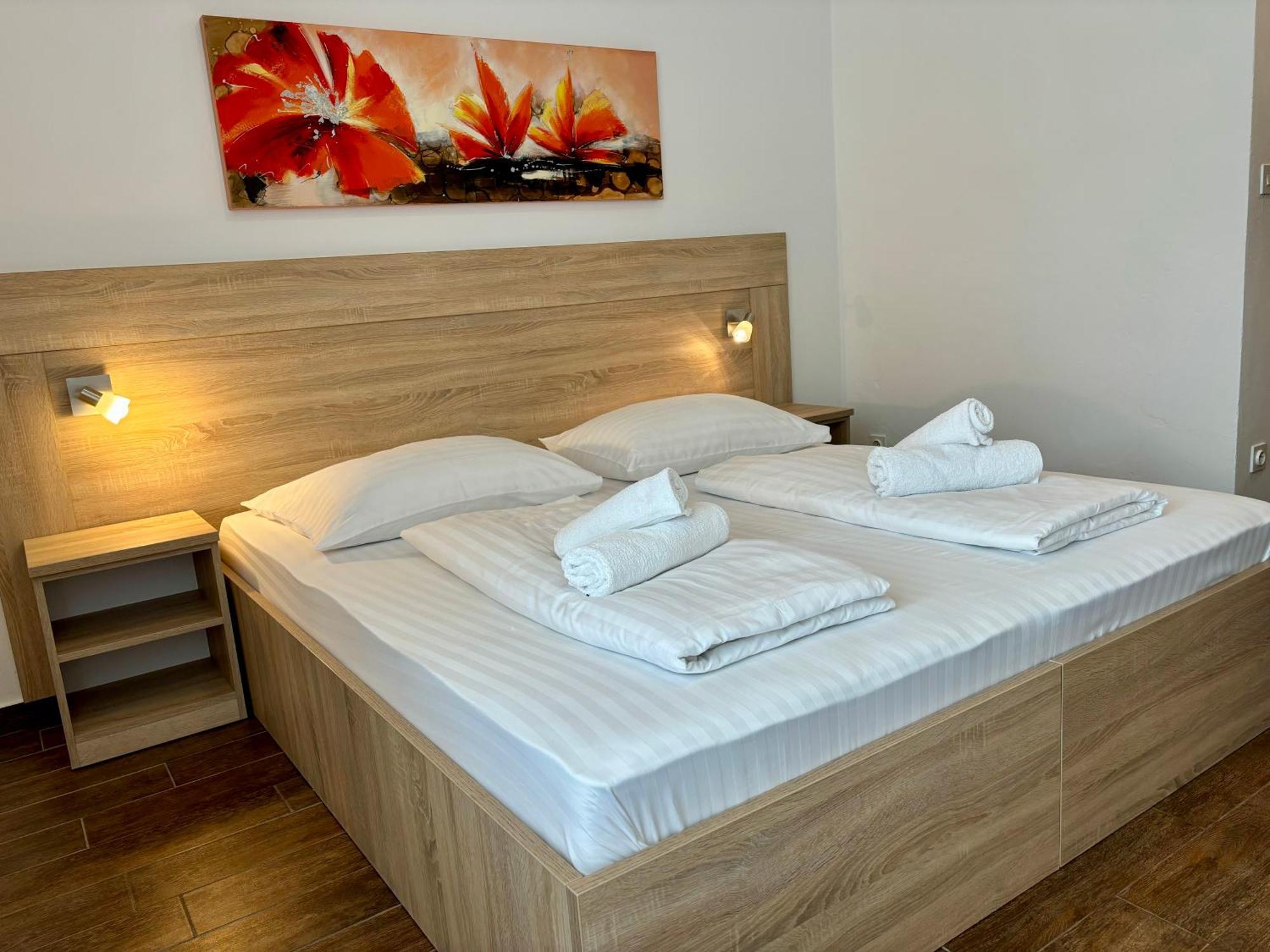 Bed & Breakfast & Pansion Odmor Rovanjska