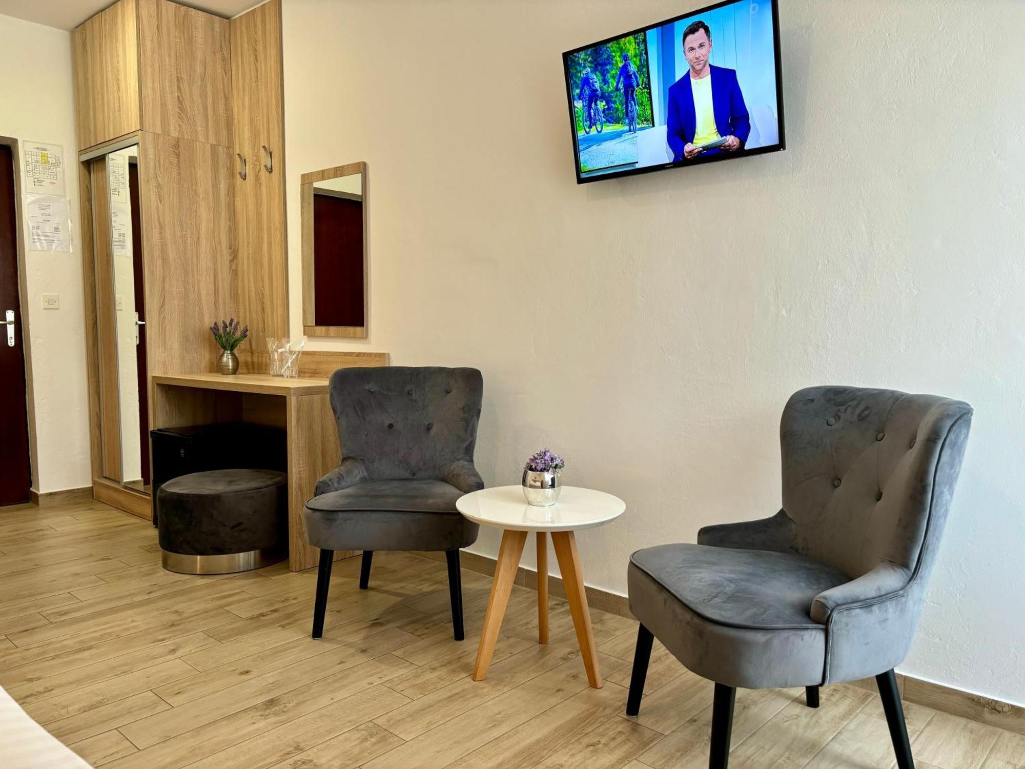 Bed & Breakfast & Pansion Odmor